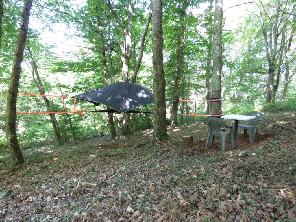 tente suspendue Sainte-Croix-Volvestre Exterior foto